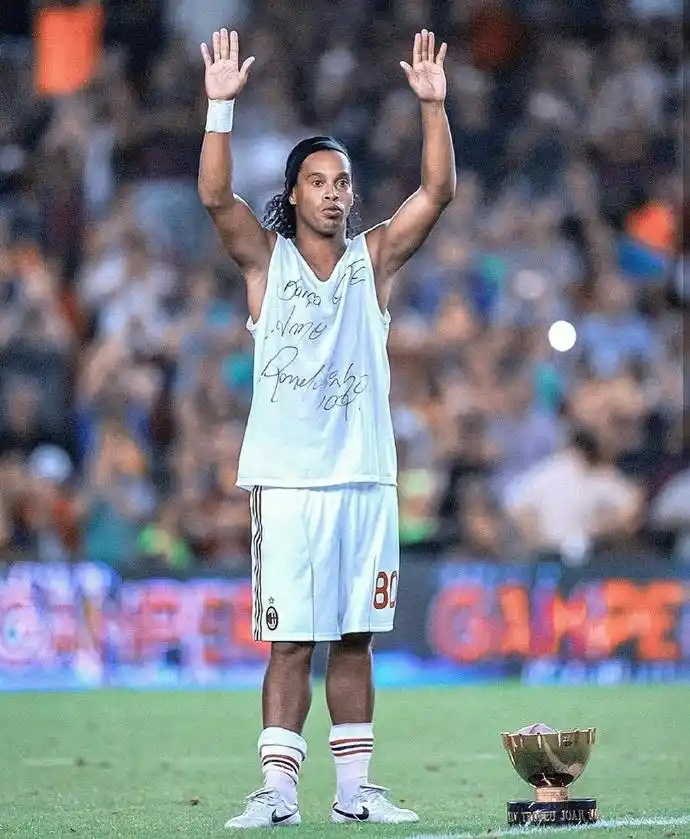 使她迅速攀 使她迅速攀